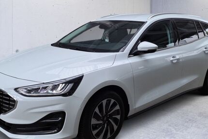 Ford Focus 1.500 km 34.275 € Freiburg 79111