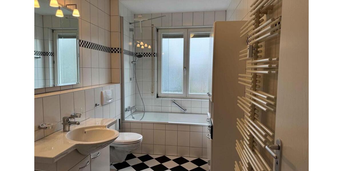 Terrassenwohnung Emmendingen - 3 Zimmer, 98 m&sup2;, 1.600&euro; | Angebot:24891135