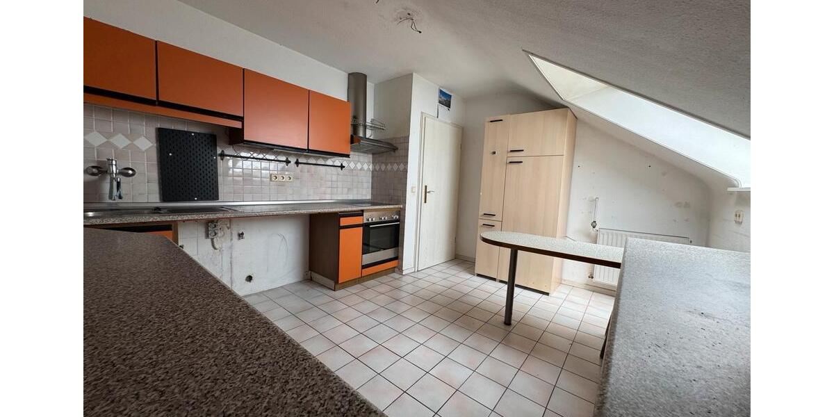 Dachgeschoßwohnung Gundelfingen - 4 Zimmer, 110 m&sup2;, 449.000&euro; | Angebot:27219906