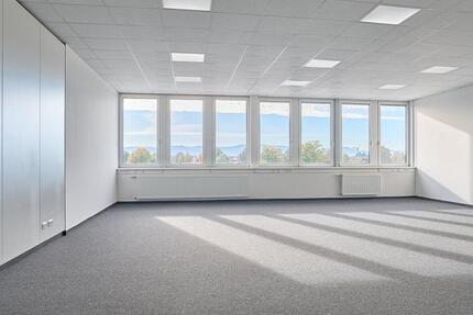 Gewerbeobjekt Teningen - 7&euro; | Angebot:23809339