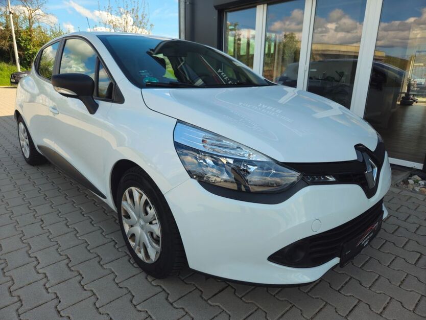 Renault Clio 175.000 km 4.500 € Endingen am Kaiserstuhl 79346