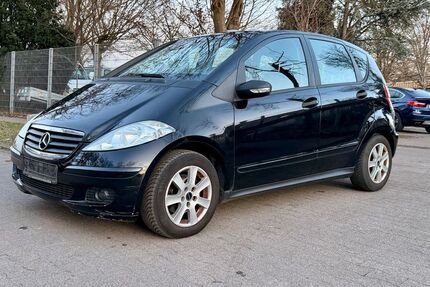 Mercedes-Benz A 150 109.371 km 3.300 &euro; Freiburg 79108