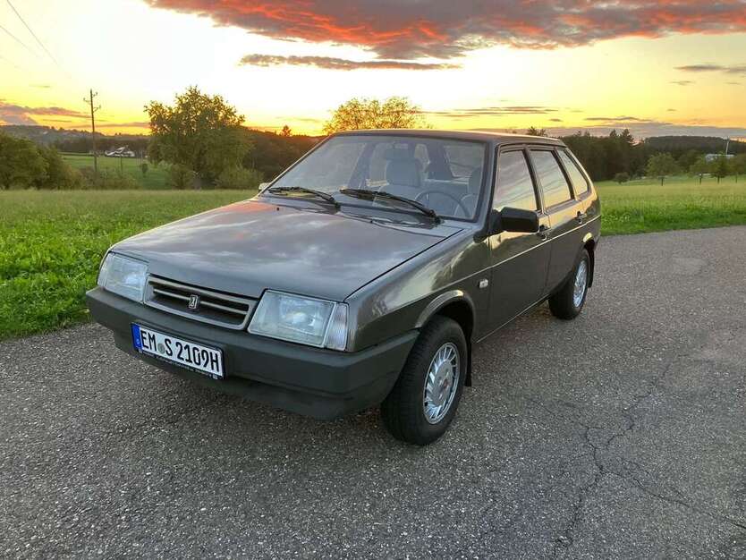 Lada Samara 16.000 km 6.999 € Freiamt 79348