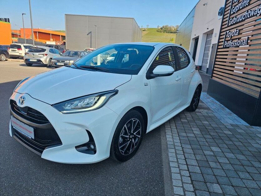 Yaris