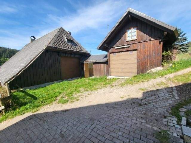 Mehrfamilienhaus, Wohnhaus Furtwangen im Schwarzwald Schönenbach - 7 Zimmer, 320 m&sup2;, 478.000&euro; | Angebot:25862572