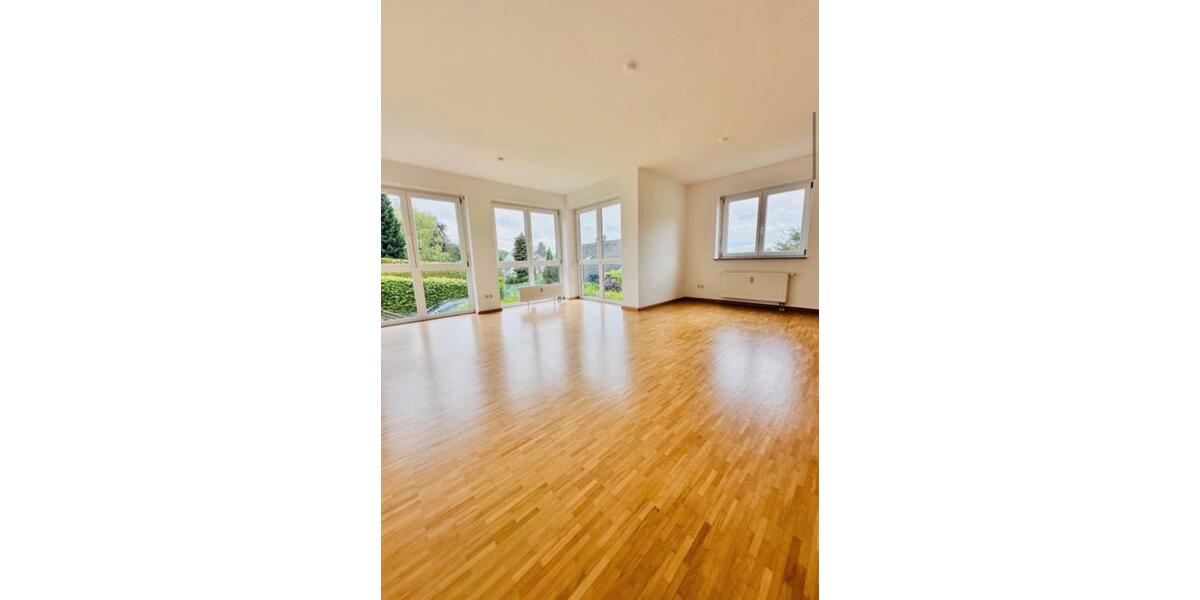 Etagenwohnung Müllheim - 4 Zimmer, 110 m&sup2;, 1.400&euro; | Angebot:25854153