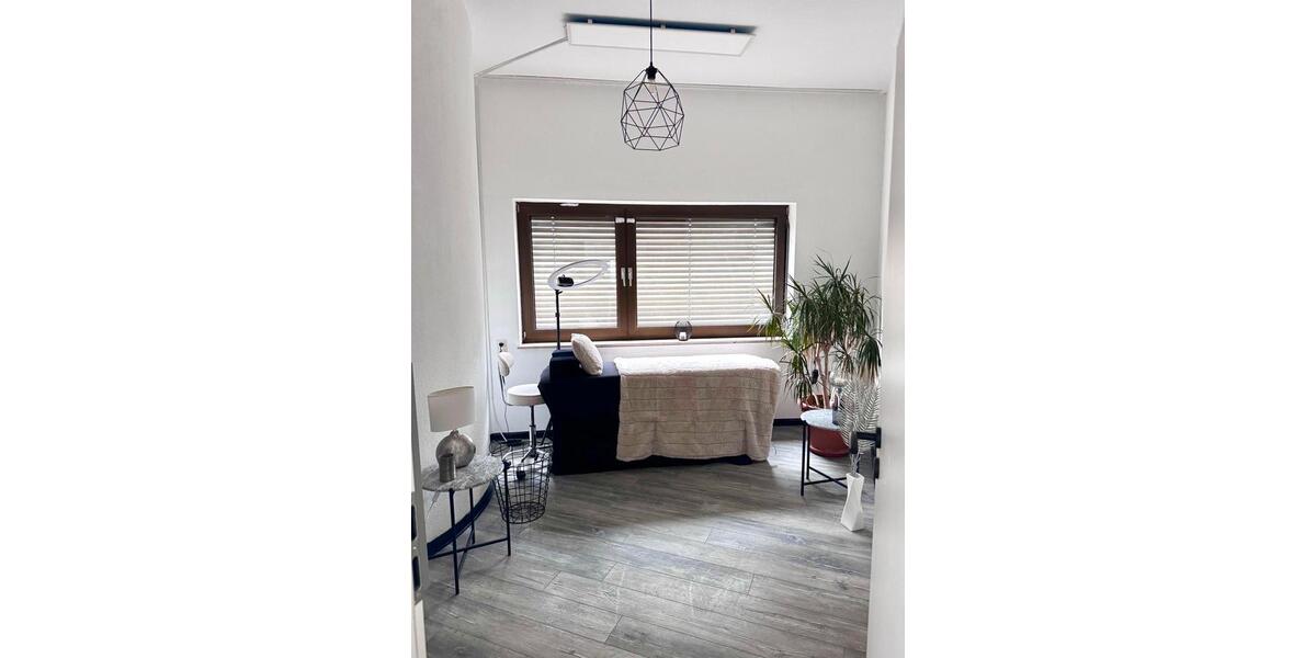 Gewerbeobjekt Emmendingen - 80&euro; | Angebot:26036862