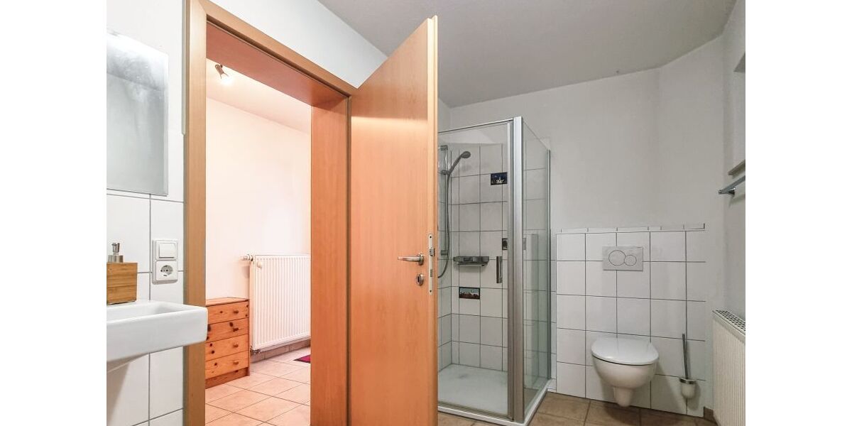 Provisionsfrei* Modernes Einfamilienhaus mit hochwertigem Anbau, Doppelgarage und Pool in Buggingen - Einfamilienhaus Buggingen Buggingen (Kernort) | Angebot:25967813