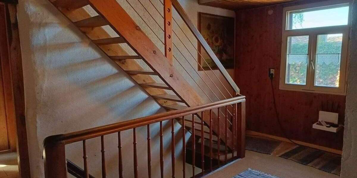 Mehrfamilienhaus, Wohnhaus Endingen Amoltern - 6 Zimmer, 200 m&sup2;, 375.000&euro; | Angebot:25730392