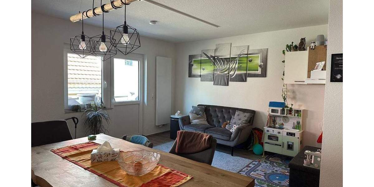 Etagenwohnung Vogtsburg im Kaiserstuhl Oberrotweil - 5 Zimmer, 157 m&sup2;, 1.340&euro; | Angebot:26470874