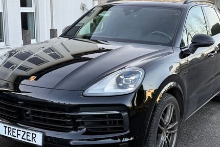 Porsche Cayenne 61.000 km 68.900 &euro; Bad Krozingen 79189