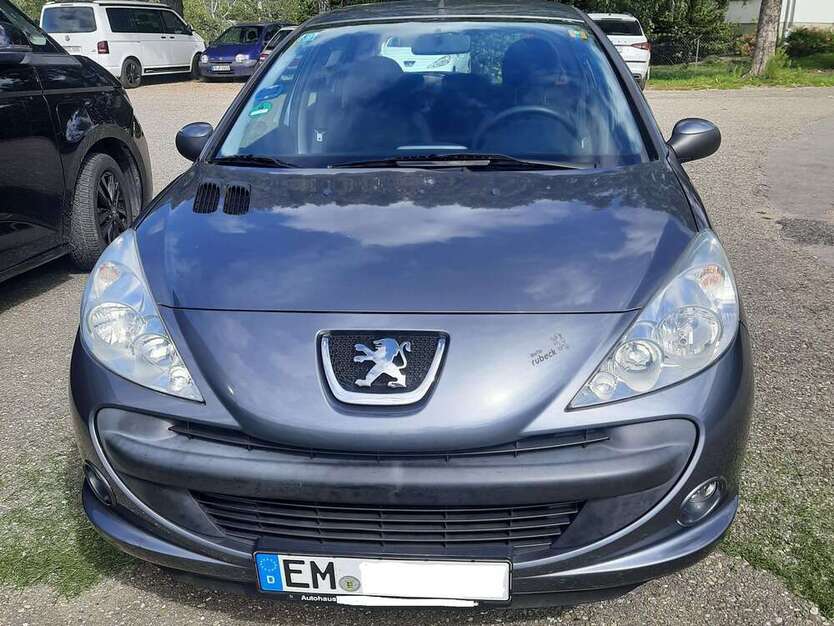 Peugeot 206 69.000 km 2.499 € Waldkirch 79183