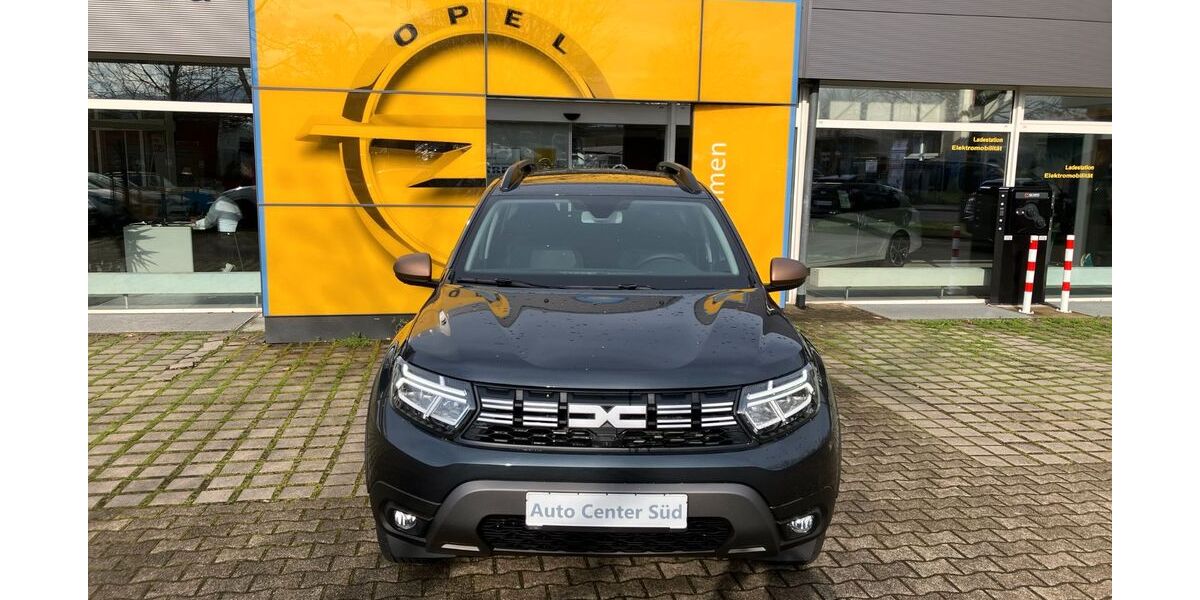 Dacia Duster 1.999 km 24.490 &euro; Freiburg 79111