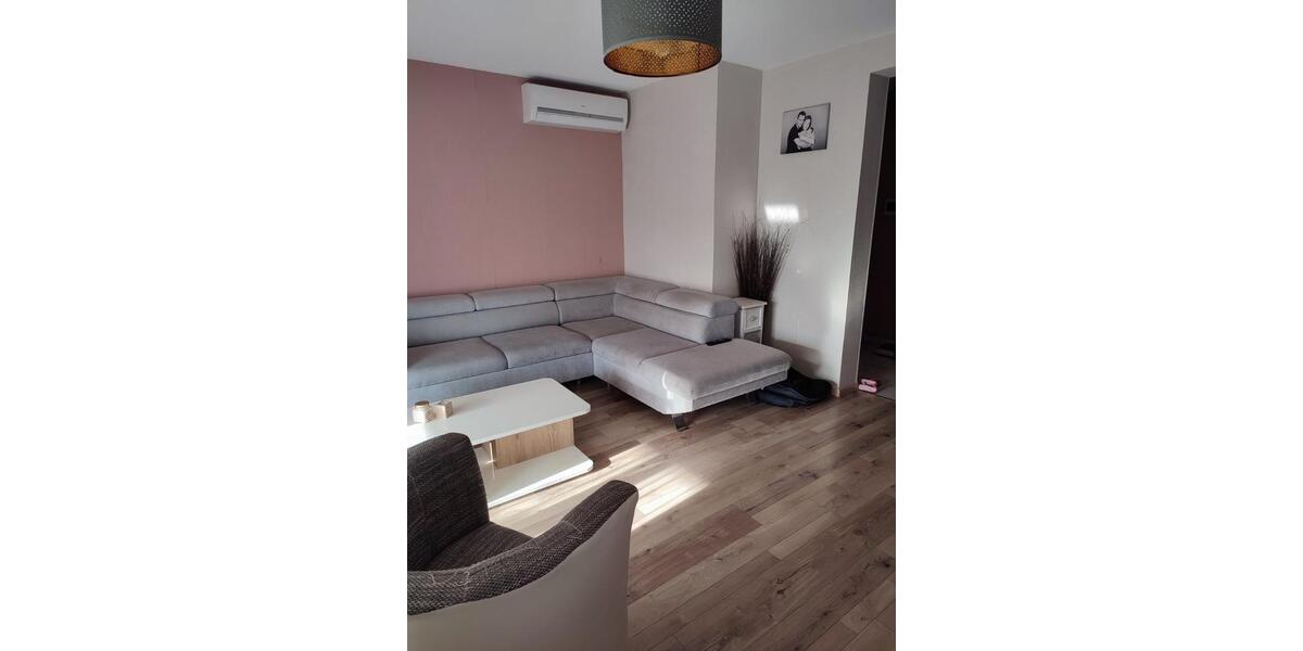 Doppelhaushälfte Breisach am Rhein - 5 Zimmer, 114 m&sup2;, 320.000&euro; | Angebot:25117367