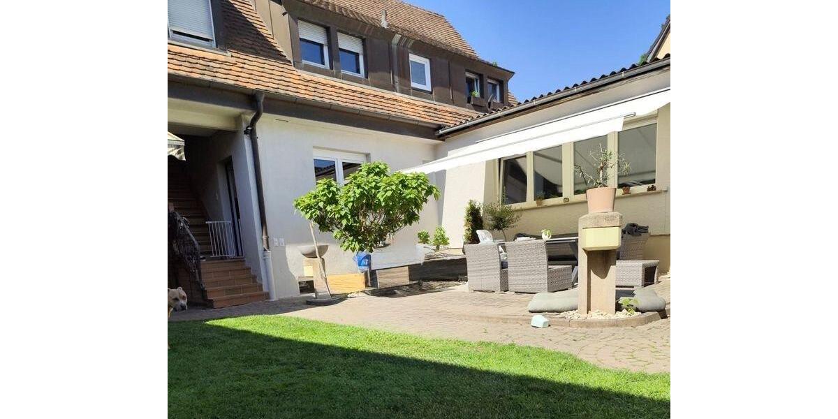 Mehrfamilienhaus, Wohnhaus Breisach am Rhein - 8 Zimmer, 224 m&sup2;, 695.000&euro; | Angebot:24346759