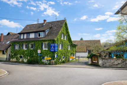 Haus Zunzingen Zunzingen - 32 Zimmer, 372 m&sup2;, 1.400.000&euro; | Angebot:25449452