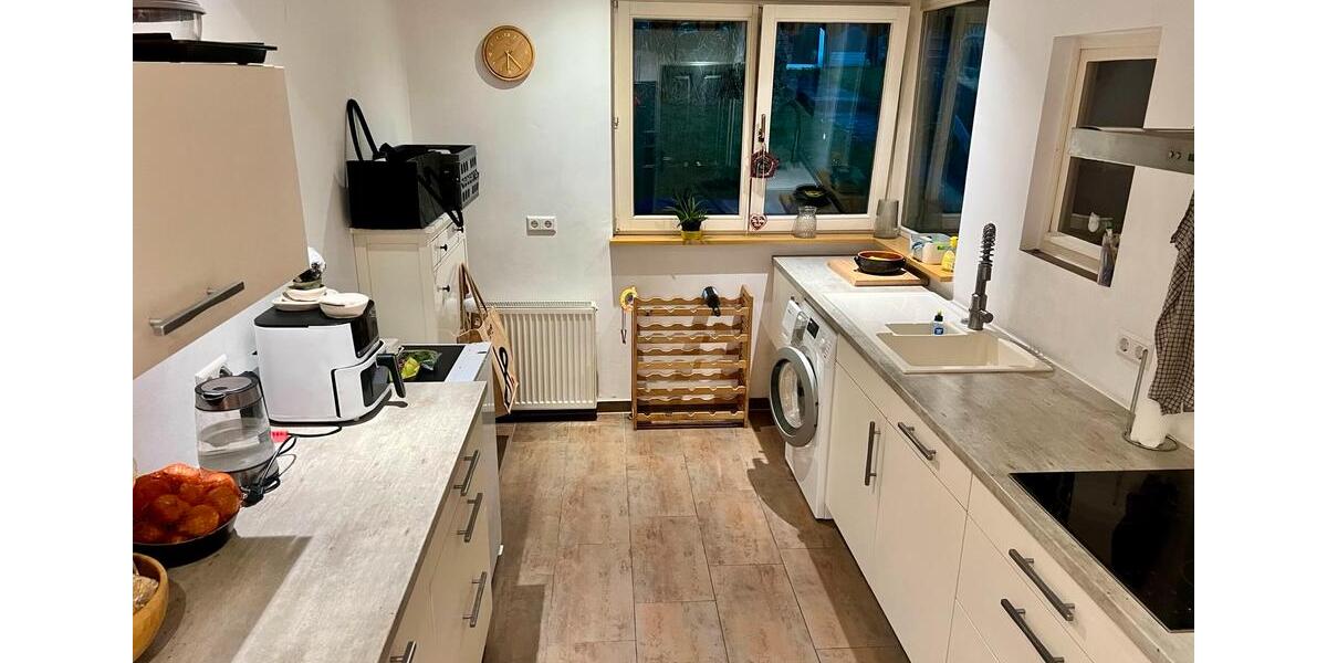 Doppelhaushälfte Müllheim - 7.5 Zimmer, 170 m&sup2;, 490.000&euro; | Angebot:26123931