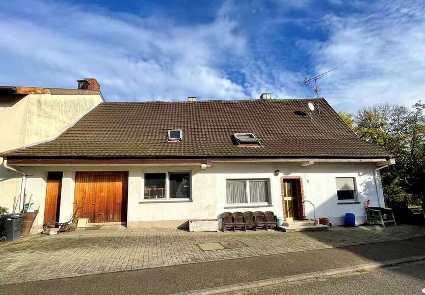 Haus zum Kaufen in Schliengen 278.000 € 112.39 m²