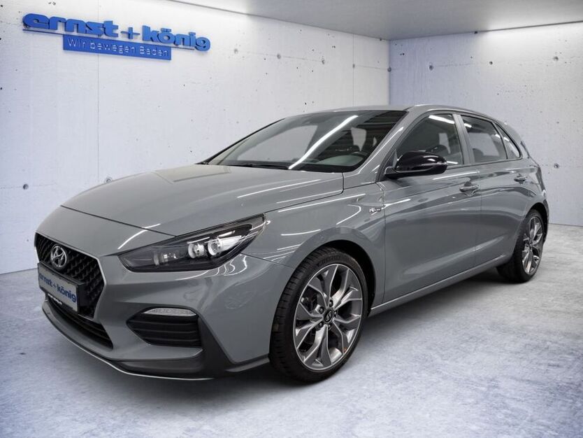 i30