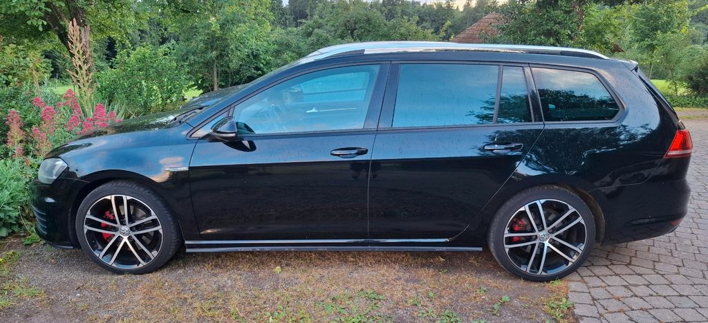 VW Golf 137.500 km 15.999 &euro; Freiamt 79348