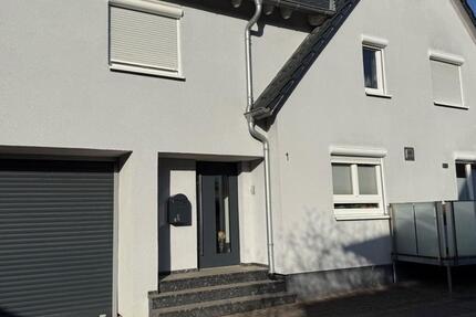 Haus March - 4 Zimmer, 140 m&sup2;, 590.000&euro; | Angebot:25287180