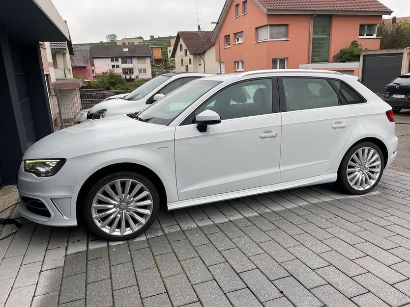 Audi A3 103.280 km 15.680 € Bahlingen 79353