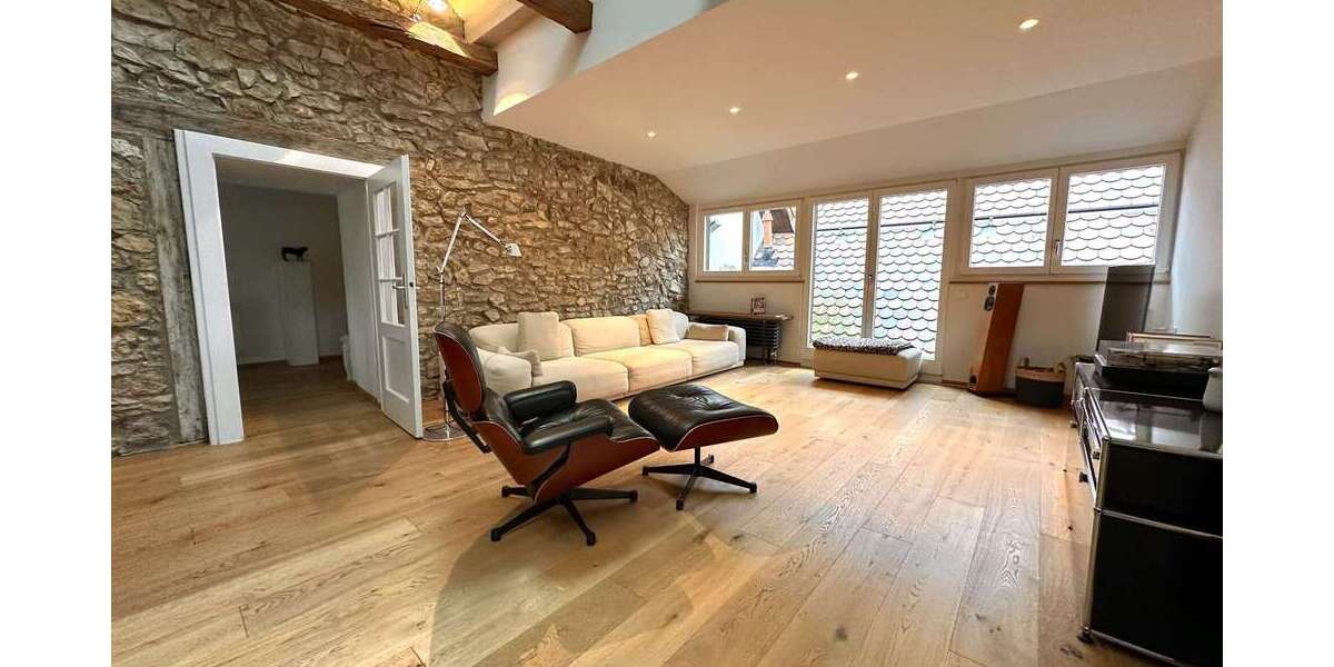 Einfamilienhaus Freiburg im Breisgau / Sankt Georgen Sankt Georgen - 10 Zimmer, 320 m&sup2;, 4.500&euro; | Angebot:25128357