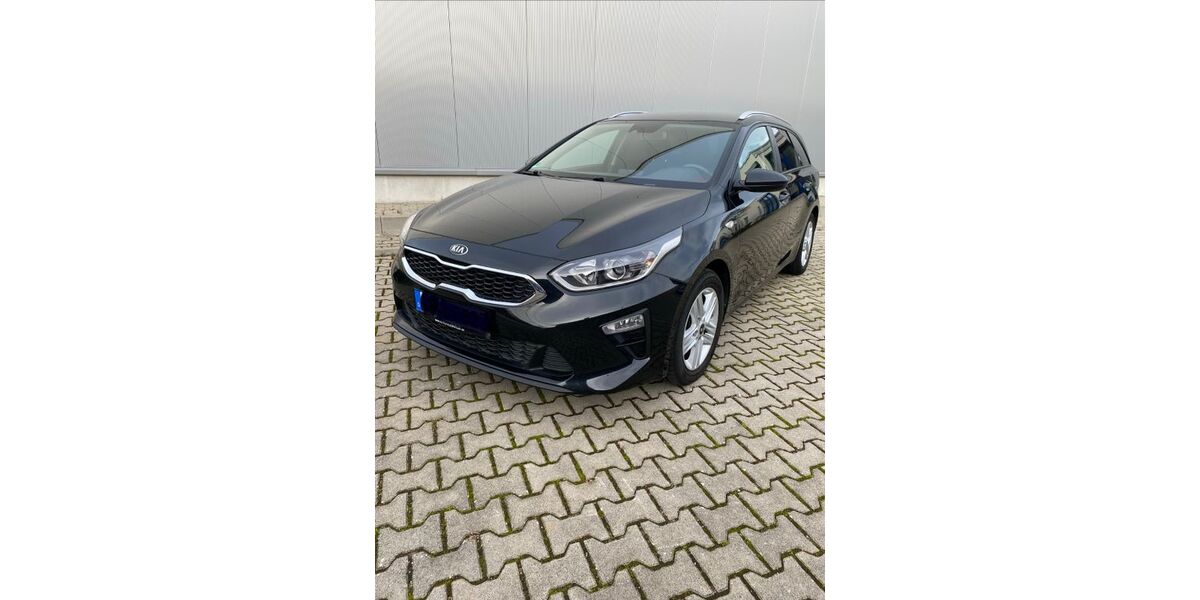 Kia ceed Sportswagon 117.450 km 10.955 &euro; Freiburg i. Br. 79111