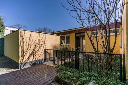 Haus zum Mieten in Frankfurt am Main 2.599 € 130 m²