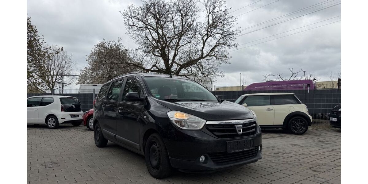Dacia Lodgy 200.000 km 3.490 &euro; Freiburg im Breisgau 79115