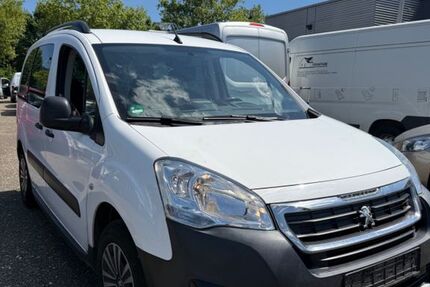 Peugeot Partner 180.000 km 4.300 &euro; Freiburg 79108