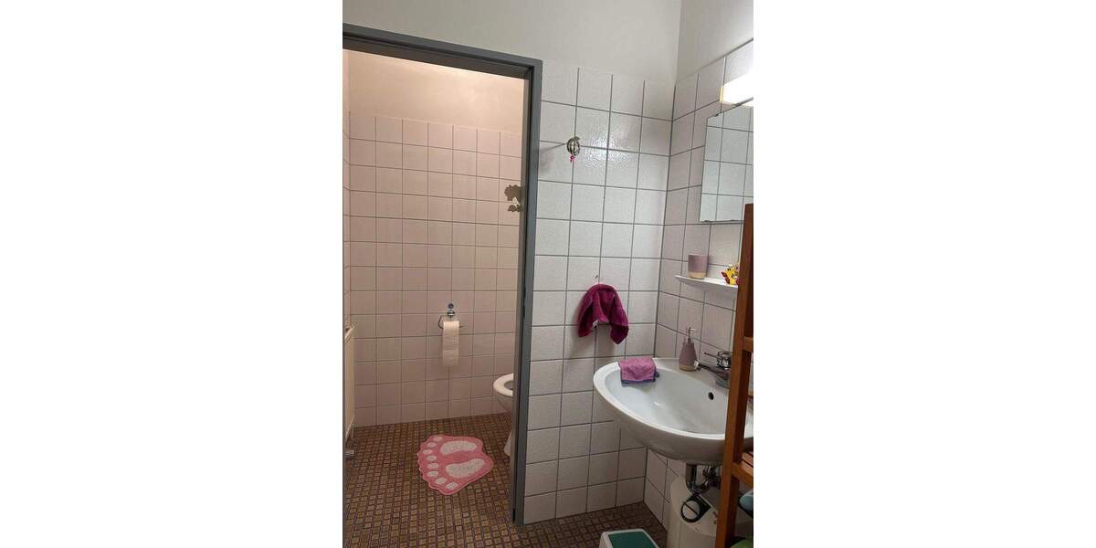 Etagenwohnung Vogtsburg im Kaiserstuhl Oberrotweil - 5 Zimmer, 157 m&sup2;, 1.340&euro; | Angebot:26470874