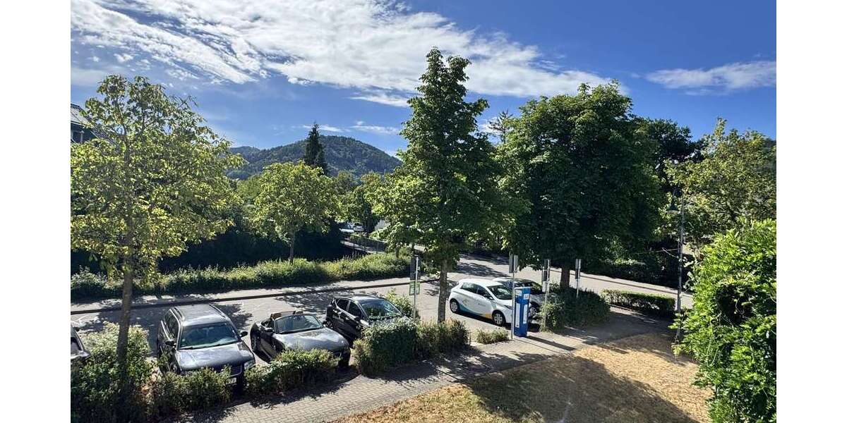 Etagenwohnung Kirchzarten - 5 Zimmer, 138 m&sup2;, 550.000&euro; | Angebot:27142959
