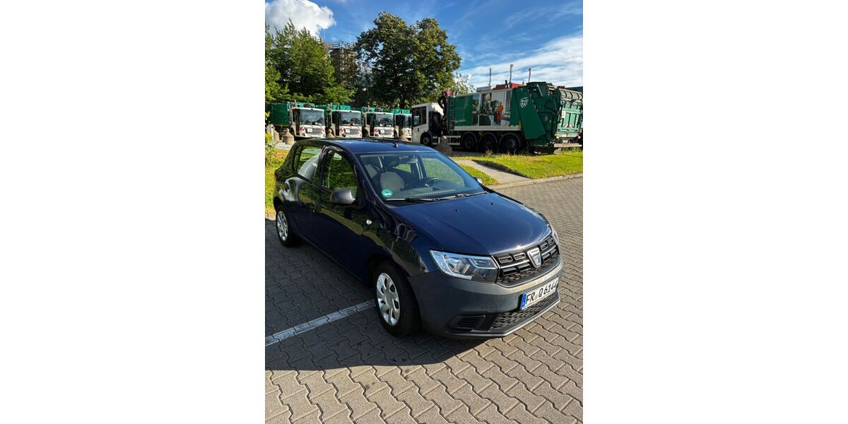 Dacia Sandero 113.253 km 3.950 &euro; Freiburg 79100