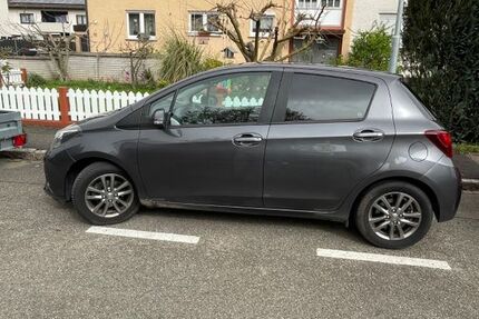 Toyota Yaris 77.000 km 8.990 € Emmendingen 79312
