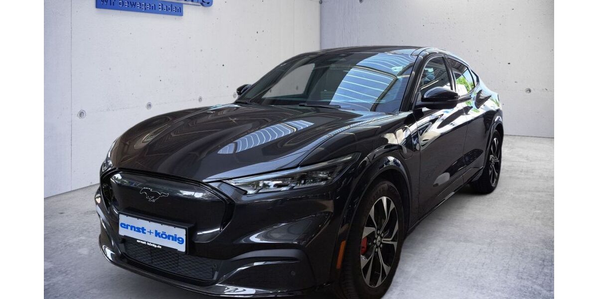 Ford Mustang Mach-E 50.304 km 33.950 &euro; Teningen-Köndringen 79331