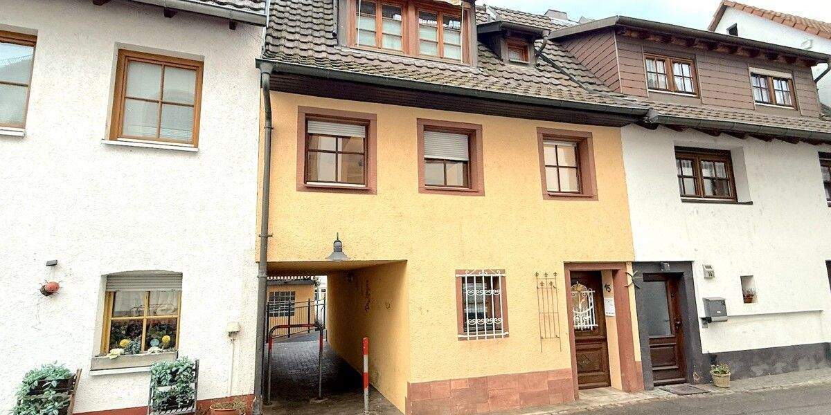 Reihenmittelhaus Ettenheim - 5 Zimmer, 93 m&sup2;, 210.000&euro; | Angebot:25877198
