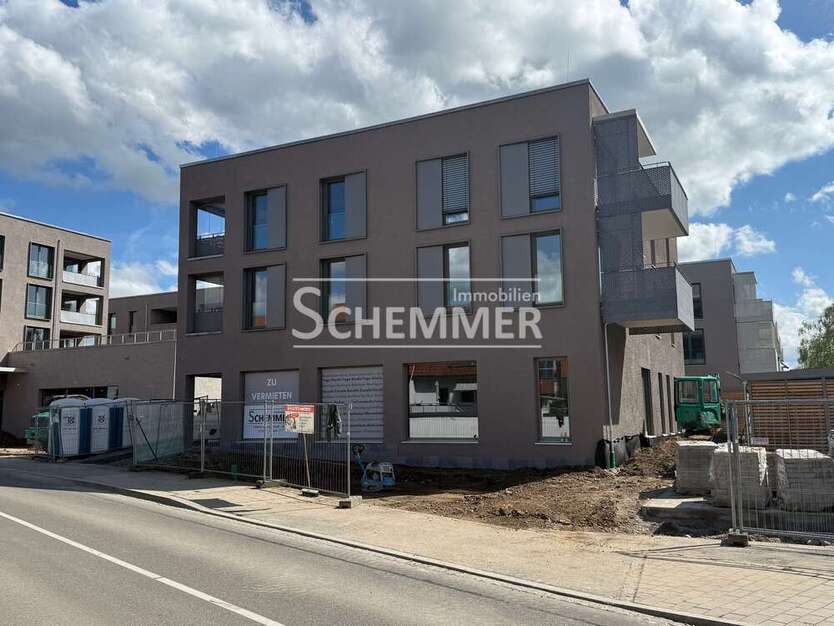 Einzelhandel in Freiburg im Breisgau 2.085 € 160.27 m²