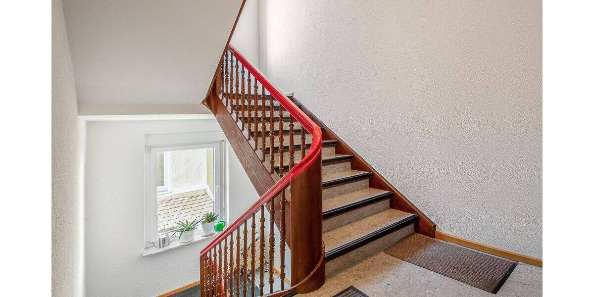 Mehrfamilienhaus, Wohnhaus Freiburg im Breisgau Zähringen - 1 Zimmer, 179 m&sup2;, 725.000&euro; | Angebot:26138875