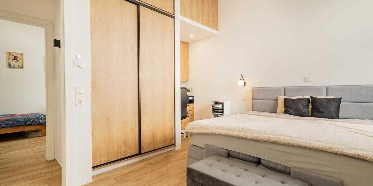 Einfamilienhaus Elzach - 8 Zimmer, 180 m&sup2;, 817.000&euro; | Angebot:25776303