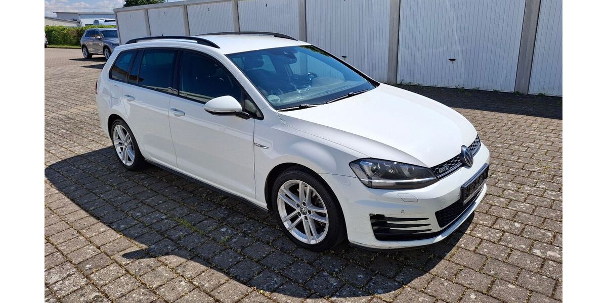 VW Golf 243.000 km 8.990 &euro; Kenzingen 79341