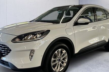 Ford Kuga 60.000 km 24.490 &euro; Freiburg 79111