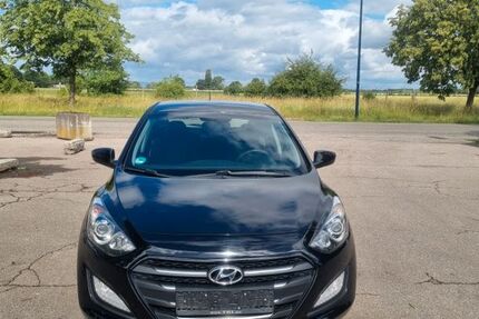 Hyundai i30 139.700 km 8.200 &euro; Ettenheim 77955