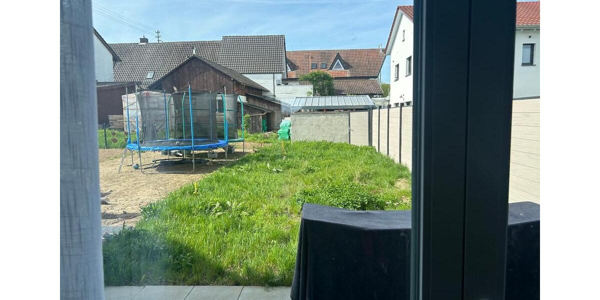 Reihenhaus Wyhl am Kaiserstuhl - 5 Zimmer, 124 m&sup2;, 1.700&euro; | Angebot:24176559