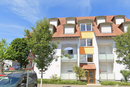 Frisch renovierte 2-Zimmer-Wohnung mit zwei Balkonen & neuer EBK 2 zimmer