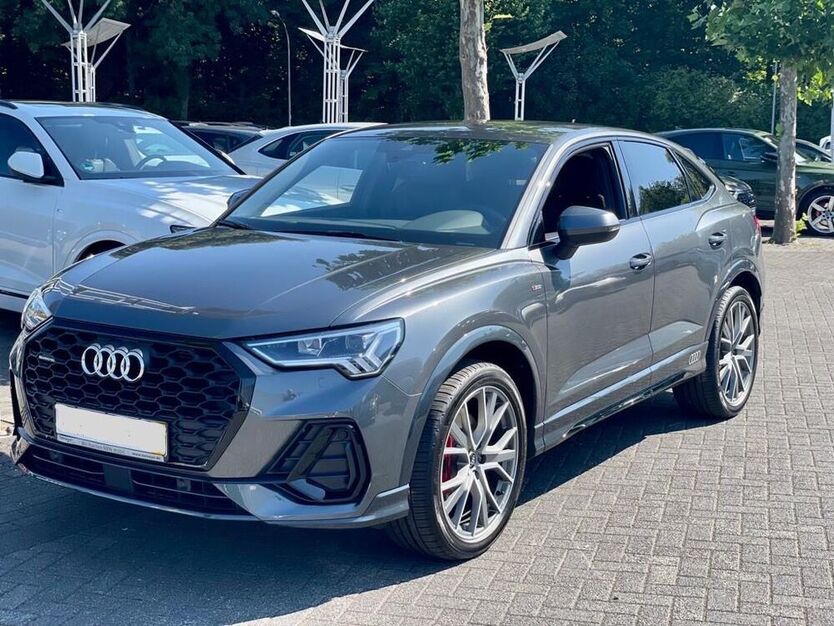 Q3