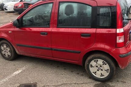 Fiat Panda 174.901 km 1.299 € Freiburg 79102