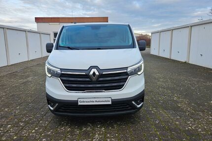 Renault Trafic 141.000 km 14.200 &euro; Kenzingen 79341