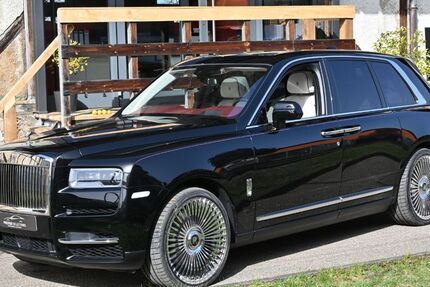 Rolls Royce Cullinan 8.400 km 299.000 &euro; Freiburg 79108