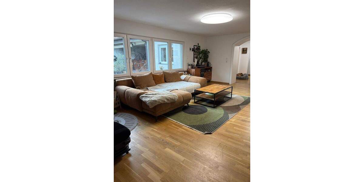 Mehrfamilienhaus, Wohnhaus Breisach - 8 Zimmer, 224 m&sup2;, 695.000&euro; | Angebot:26192358